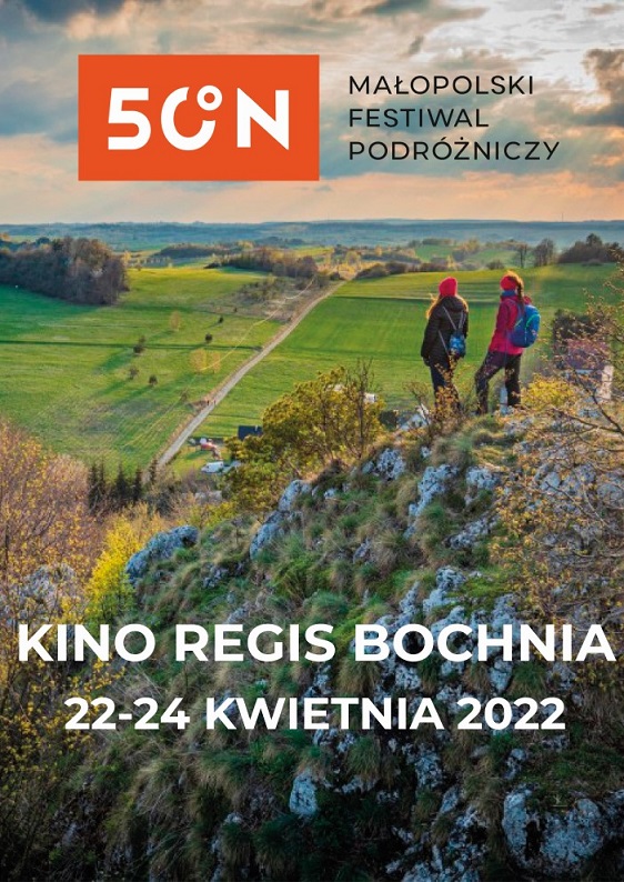 Plakat inforumujący o weekendzie podróżniczym w Kinie Regis 22-24 kwietnia